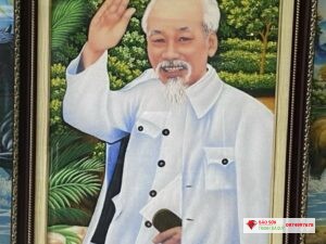 Tranh đá quý bác hồ vẫy tay chào
