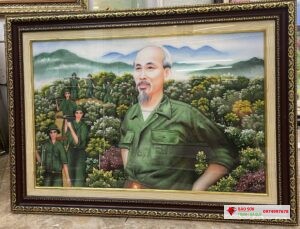 Tranh đá quý bác hồ hành quân
